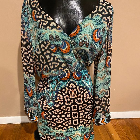 BEBE Beaded Cold Shoulder Mini Dress SZ S - Picture 3 of 10
